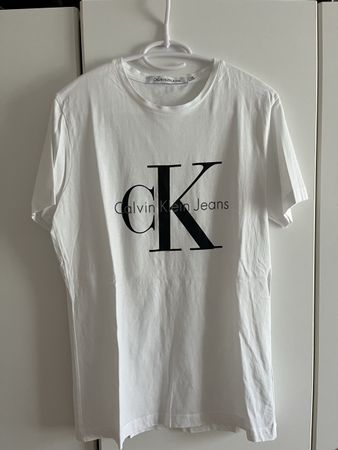 T-Shirt Calvin Klein Jeans weiss Grösse M guter Zustand