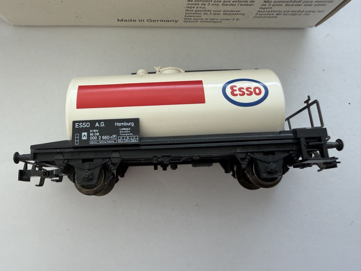 Märklin Modellini di ferrovie: Wagon Marklin Esso – Usato da Echallens venduto da JAR69