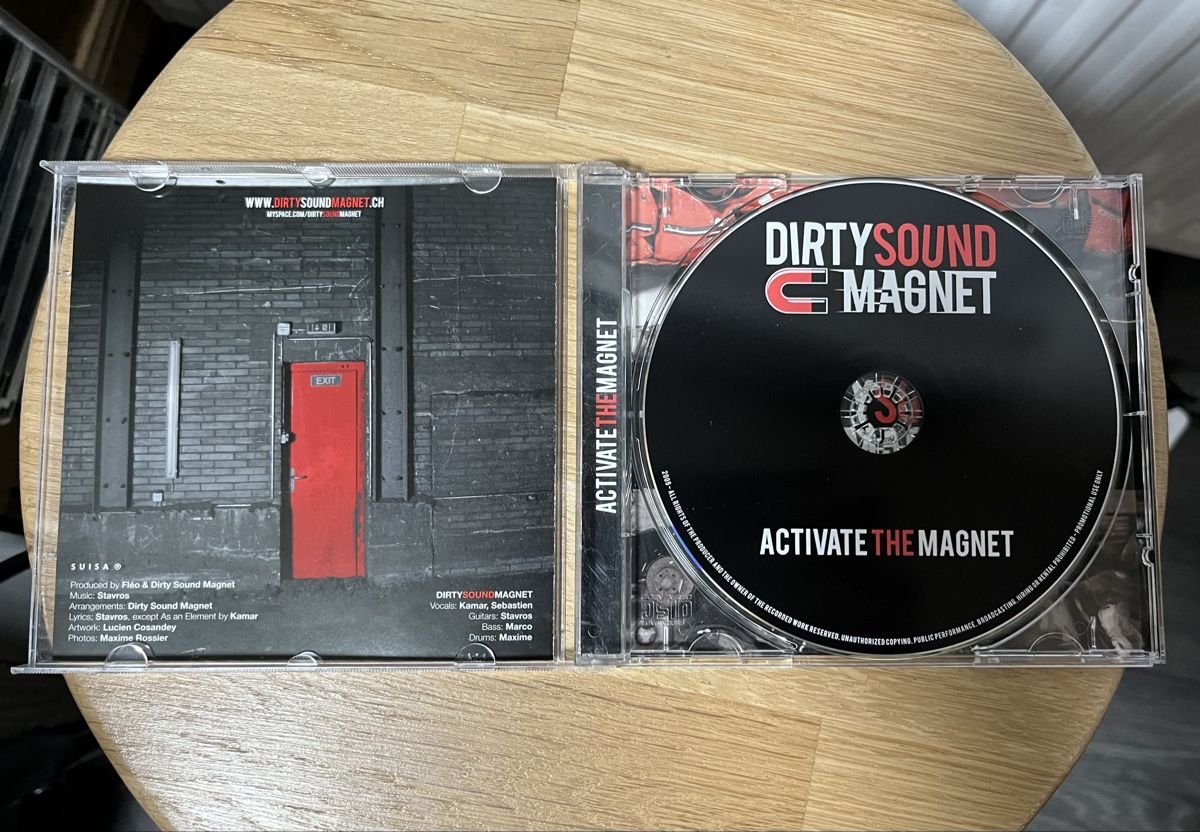 CD: Dirty Sound Magnet - Activate the magnet CD – Usato da Posieux venduto da coutset 2