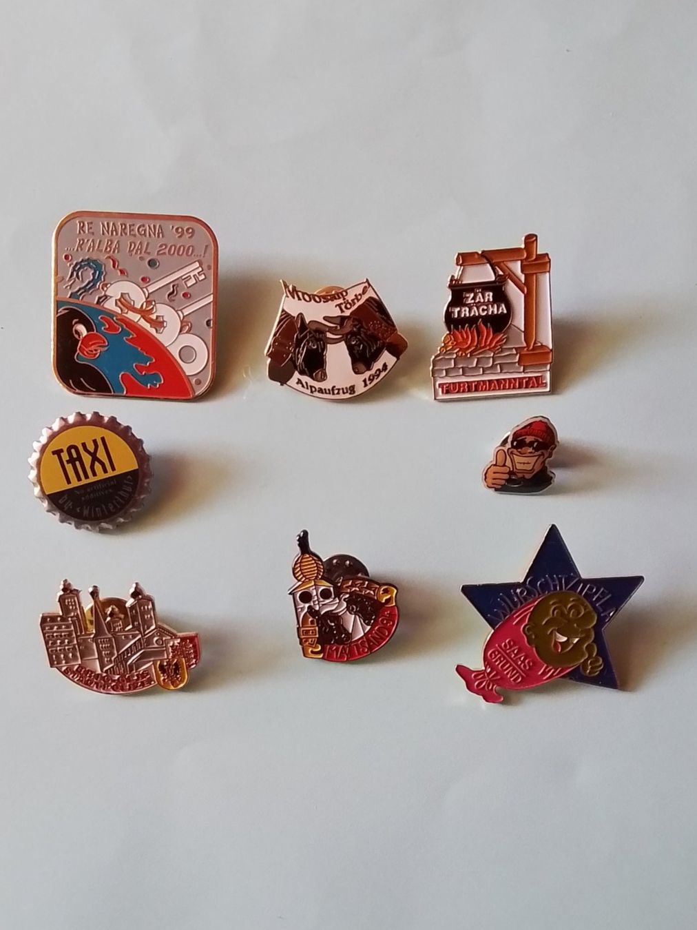 Placchette & Badge: Pin-Kollektion – Usato da Visp venduto da rockmobile