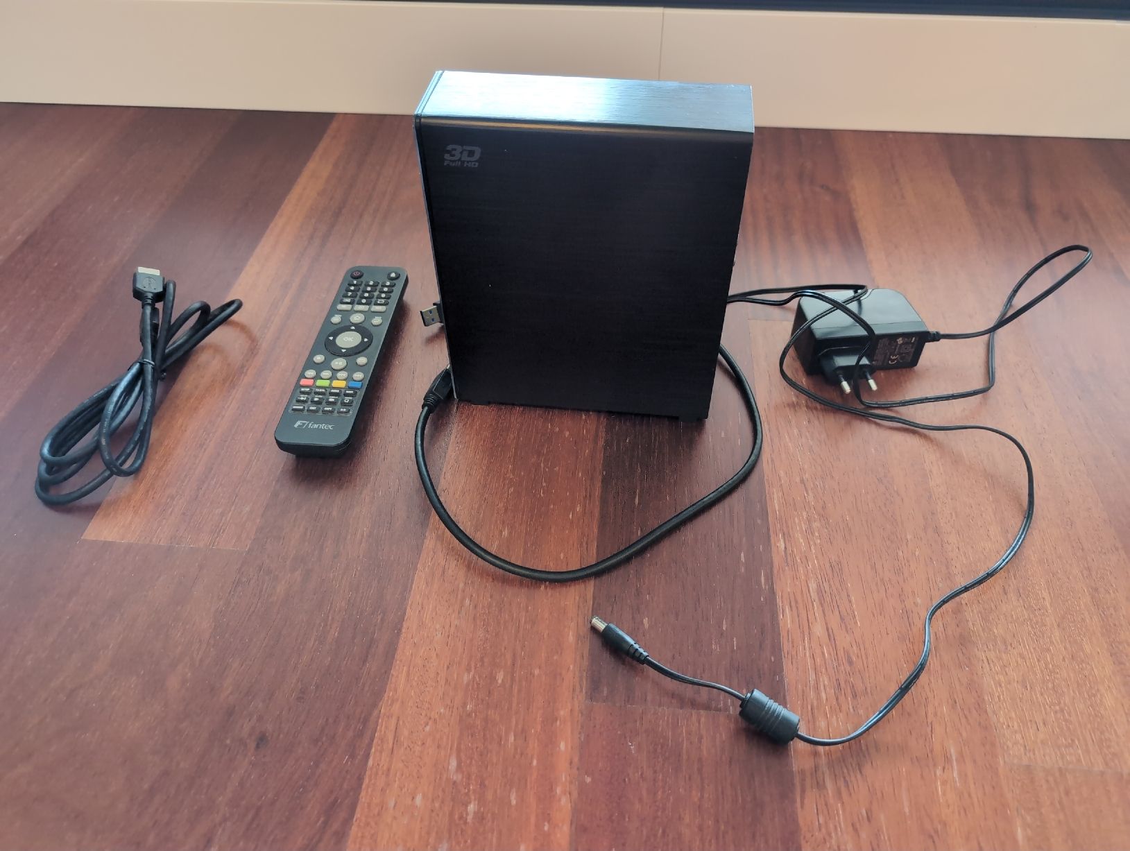 Lettore multimediale & Streamer: Fantec 3DFullHD Mediaplayer mit 2.72Tb HDD – Usato da Aesch BL venduto da Basswelle 1