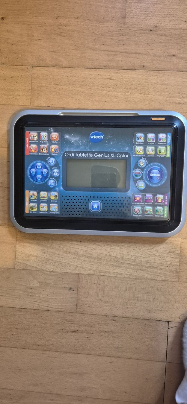 Console: Ordinateur Vtech Genius XL Color Comme neuf – Nuovo (secondo la descrizione) da Chêne Bougeries venduto da mam_fly6