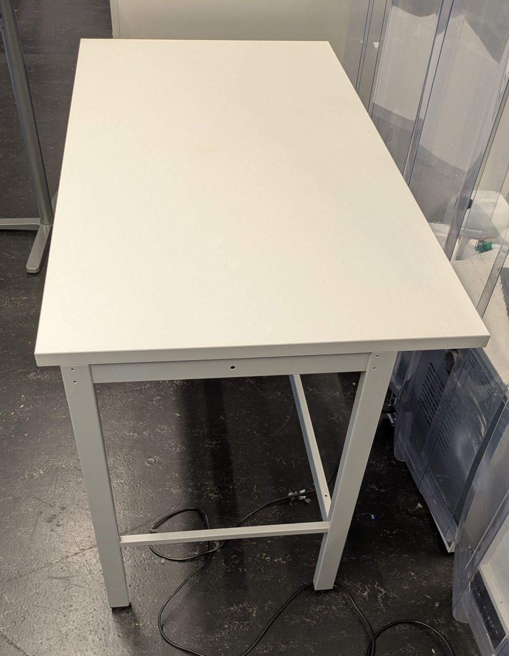 Tavoli: Laboratory Table | Working Table | 150x80 cm | h 90 cm – Usato da Zürich venduto da simoneboc 1