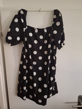 Vestito nero a pois bianchi - Estate