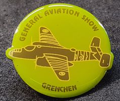 U033 - Pin Militär Flugzeug General Aviation Show Grenchen