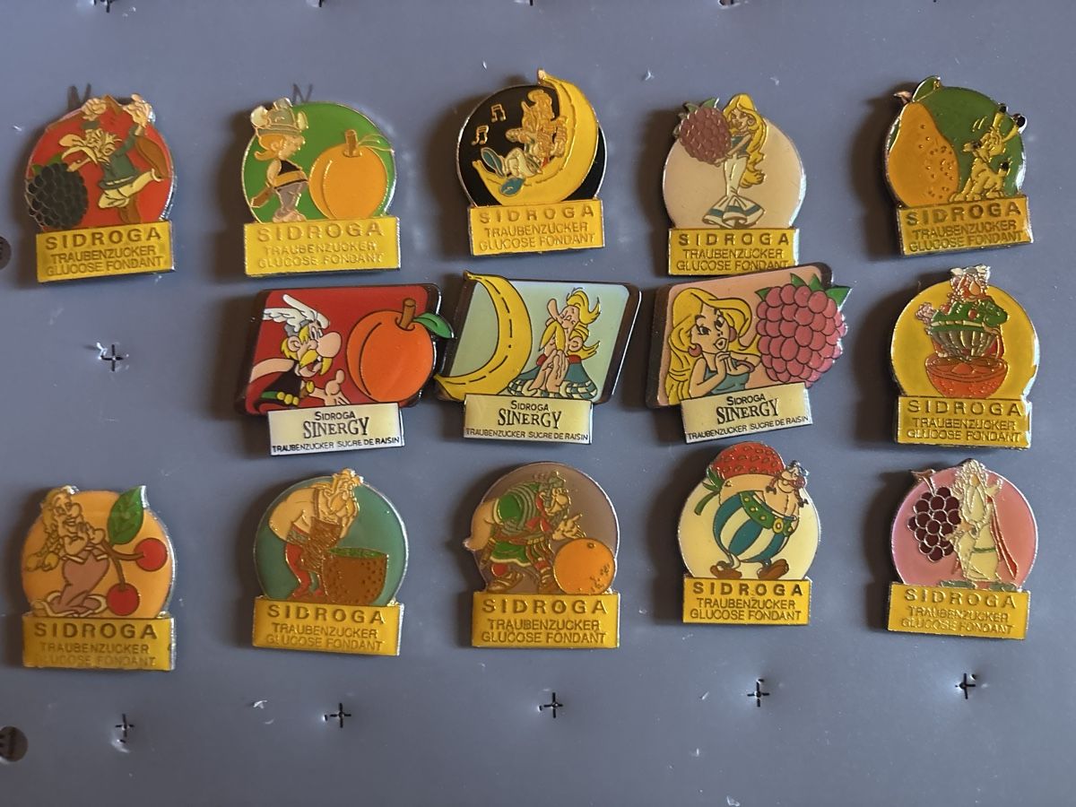 Placchette & Badge: Pins Sidroga Traubenzucker Asterix und Obelix – Usato da Lützelflüh-Goldbach venduto da NicoleL.