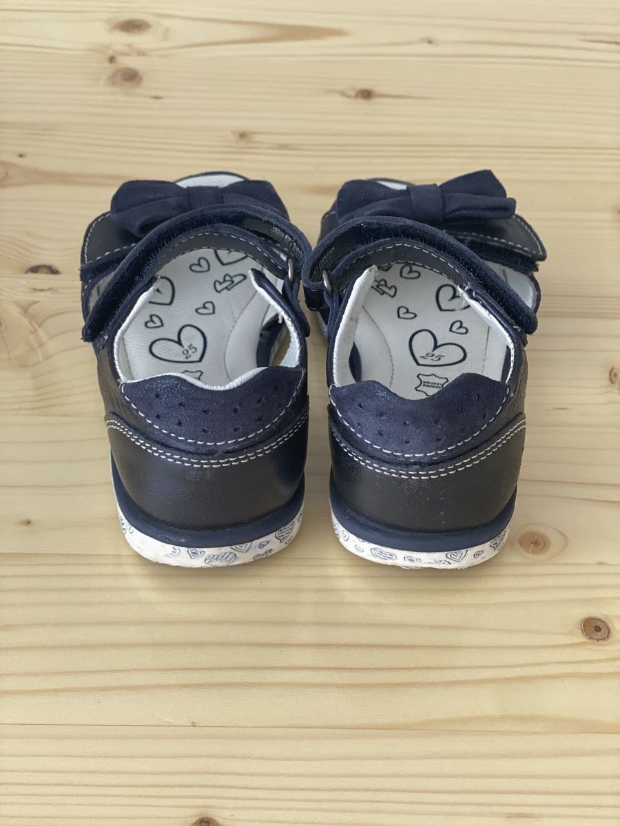 Scarpe per ragazze: Sandale, Gr. 25 - Top-Zustand – Usato da WEINFELDEN venduto da marygloss 1