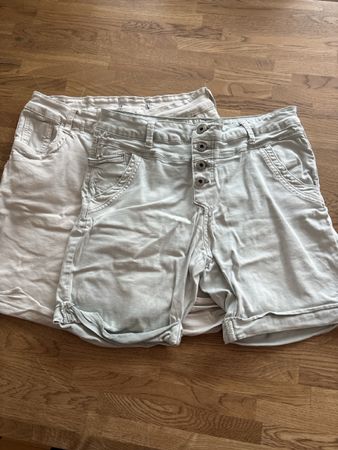Damen Shorts beige + hellgrün Grösse 38 Chicoree