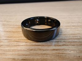 Oura Ring 3 Noir taille 13 avec chargeur + boîtier d'origine