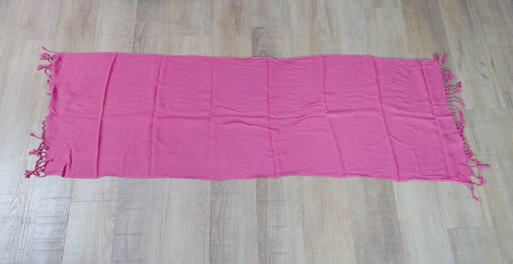 Foulards, Tücher & Schals: Schal / Halstuch rosa – Gebraucht aus Port von uzuku 1