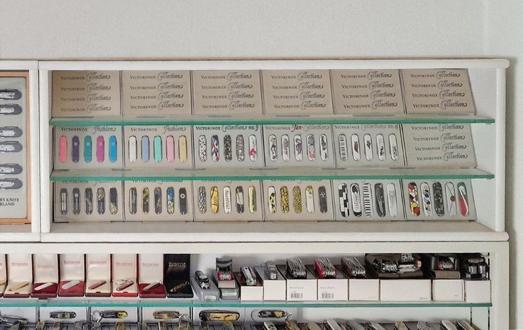 Victorinox Coltelli tascabile: Victorinox Sackmesser Sammlung – Nuovo e nell'imballaggio originale da Volketswil venduto da Rego66 1