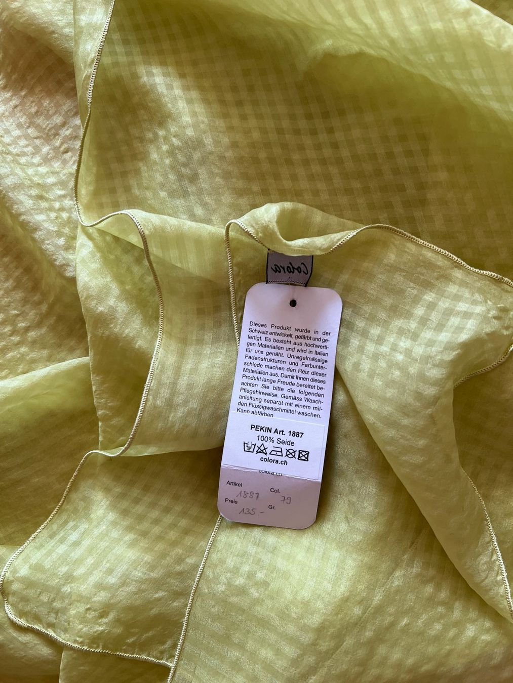 Colora Foulard & Sciarpe: Colora Schal, 100% Seide, Hellgrün, NEU – Nuovo e nell'imballaggio originale da Worb venduto da farben20zauber 2