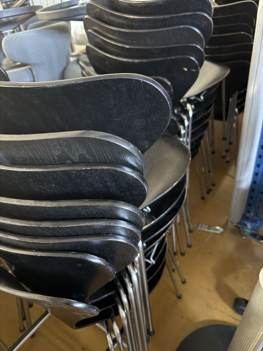 Fritz Hansen Sedie: Fritz Hansen Stühle 40 Stück – Usato da St. Gallen venduto da MSMoebelhandel 2