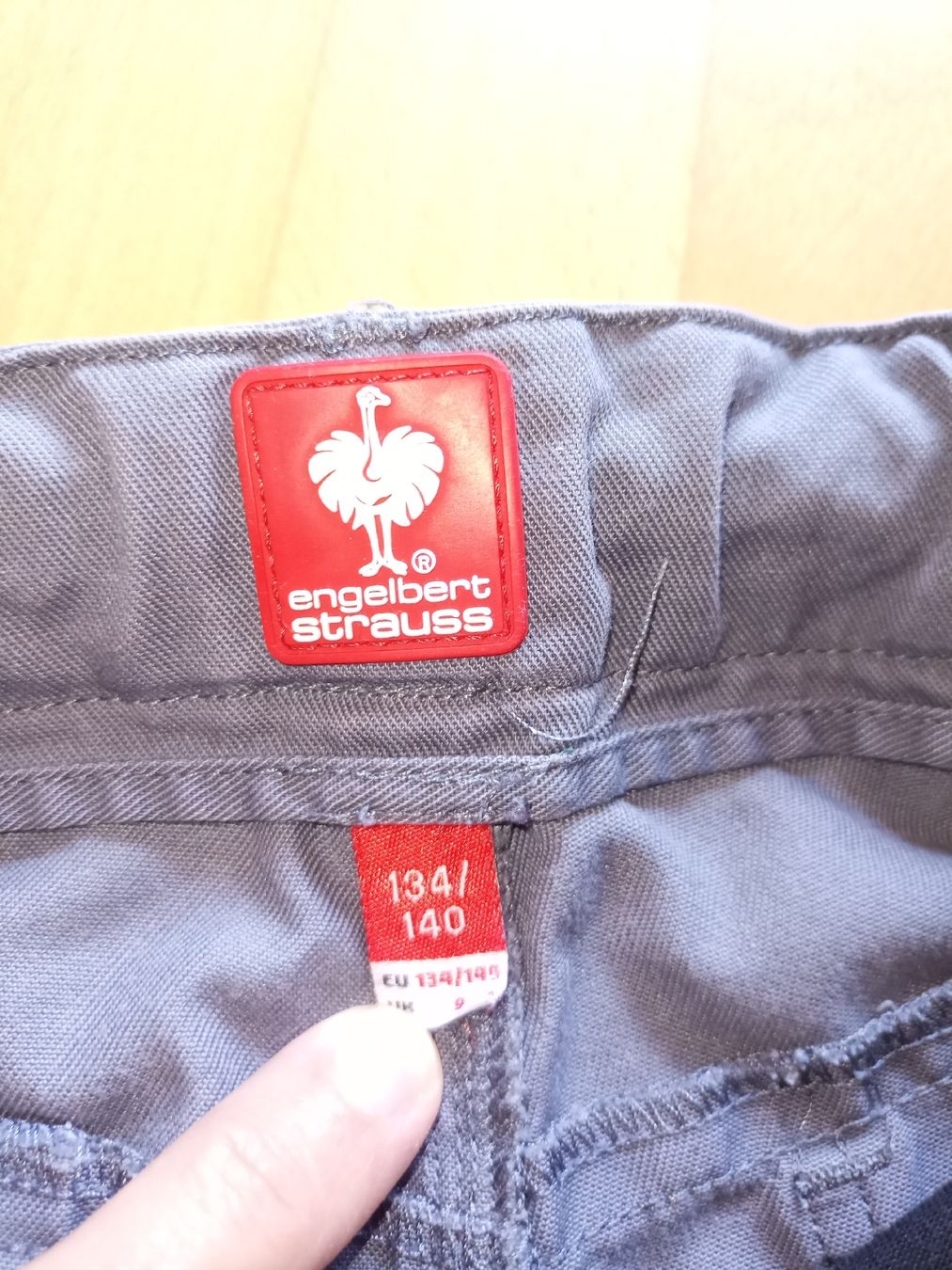 Engelbert Strauss Pantalons: Hose Engelbert Strauss 134/140 – D'occasion à Grosswangen par Mirisunne 2