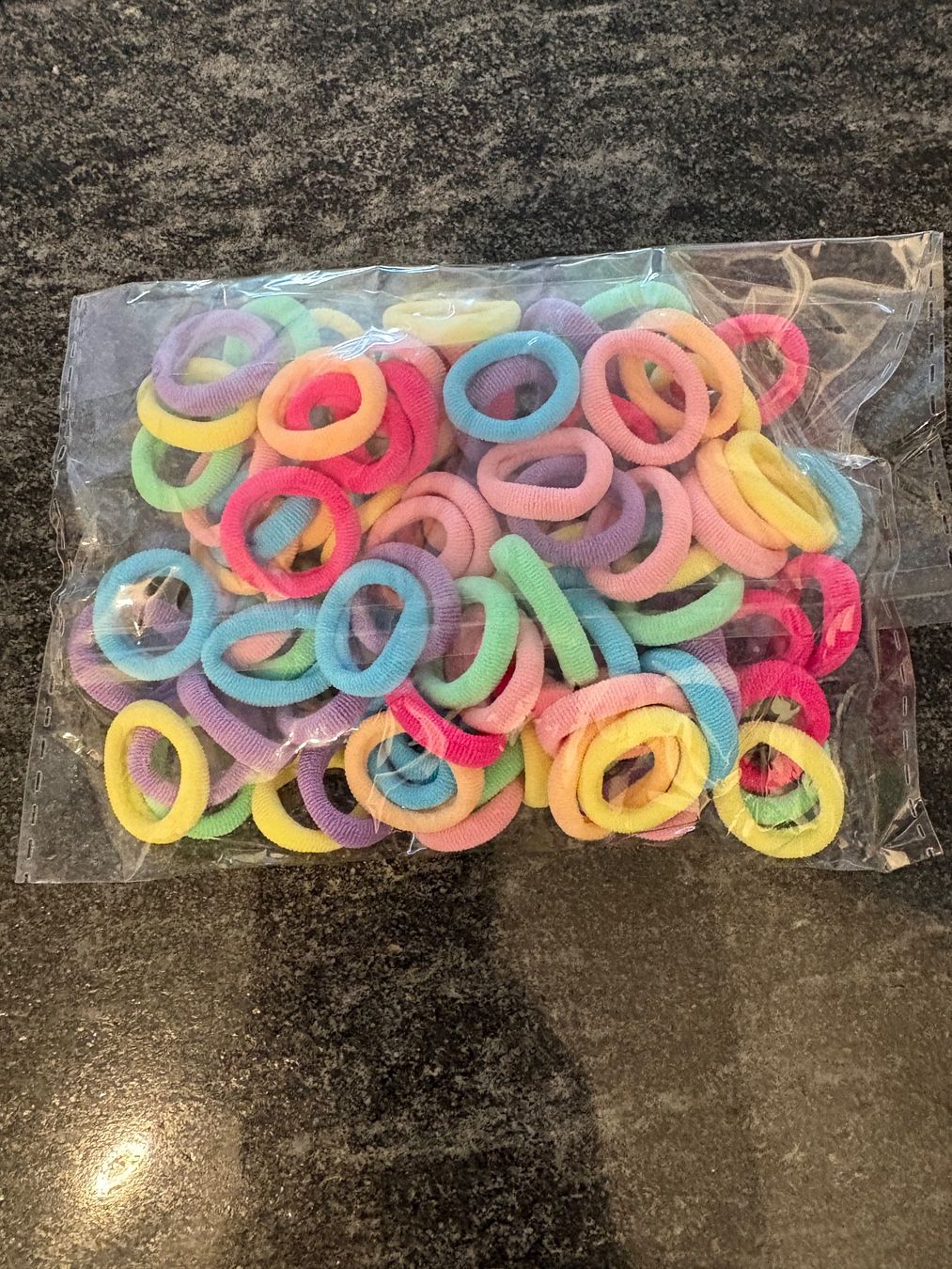 Accessori per capelli: 1 Pack kleine Haargummis – Nuovo e nell'imballaggio originale da Wangen ZH venduto da pink28
