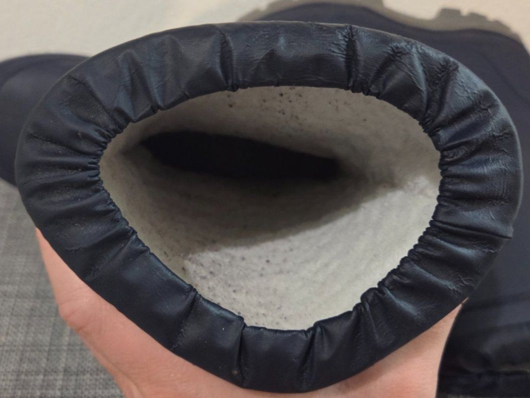 Spirale Schuhe für Jungen: Kinder Gummistiefel 2 Paar Grösse 32 – Gebraucht aus Thun von el_gnom 4