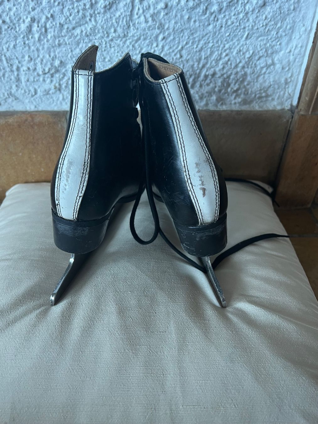 Patins à glace: Wifa Schlittschuhe 31 – D'occasion à Beinwil am See par brigittehug 3