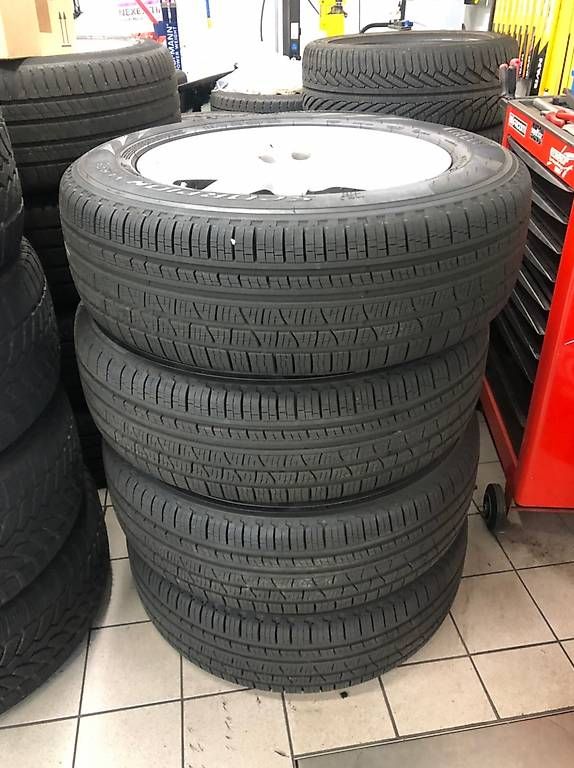 Pneumatici & Ruote complete: Range Rover Voque komplet Winterräder original – Usato da Herrliberg venduto da Sfinx945 1