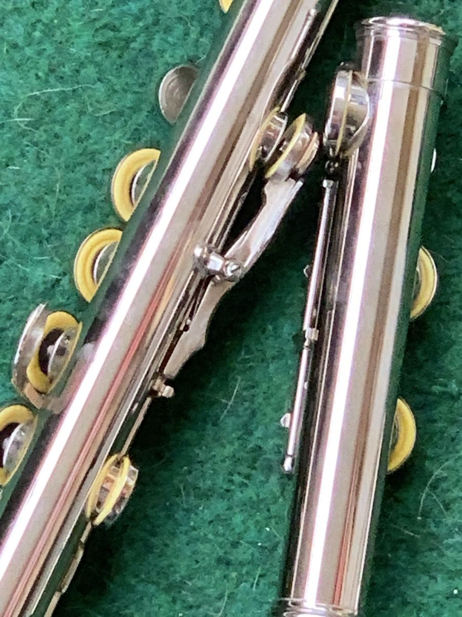 Musikinstrumente: „QUERFLÖTE“ mit Koffer – Gebraucht aus Wangen b. Olten von Finolino28 8