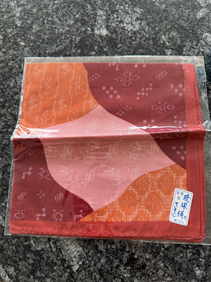Foulard & Sciarpe: Okinawa Ryukyu Handkerchief - 100% Cotton – Nuovo e nell'imballaggio originale da Brugg AG venduto da Winter789