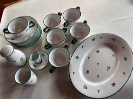 Vaisselle de la célèbre marque Autrichienne GMUNDNER