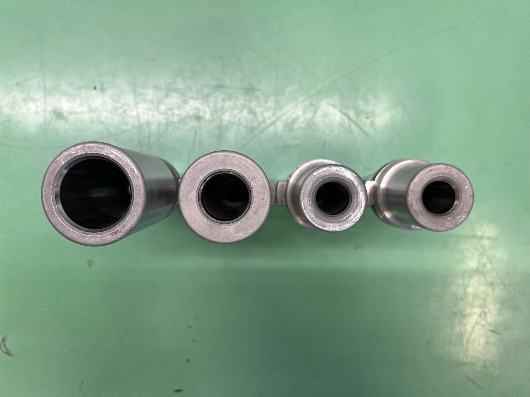Tutti gli attrezzi: Porte-outils ISO40 – Usato da Aarberg venduto da SNMachines 2