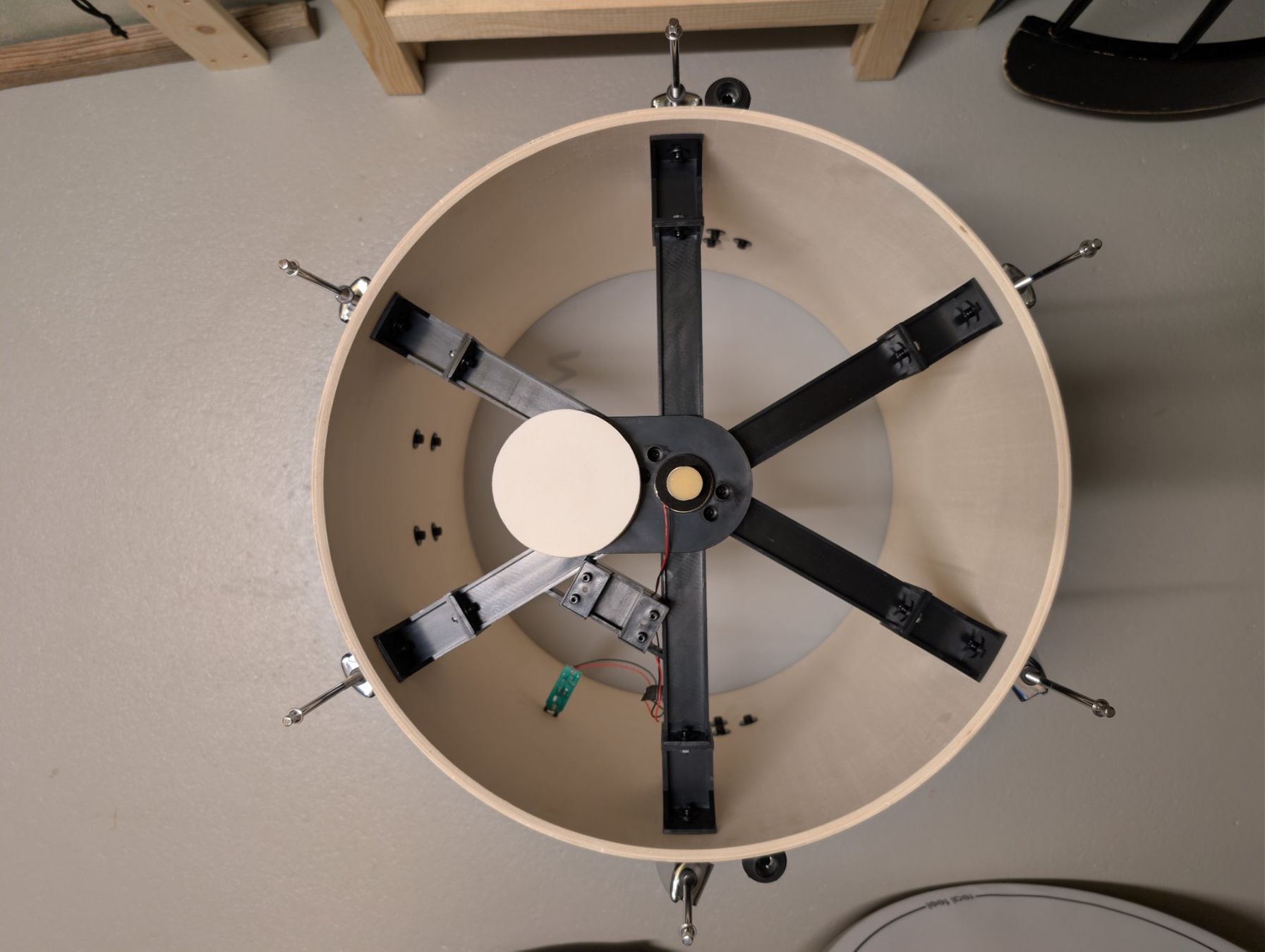 Strumenti musicali: 18" E-Drum Kick Drum (Millenium) –  Mit drum-tec Schlagfell – Usato da Fällanden venduto da Galsdrumer 3