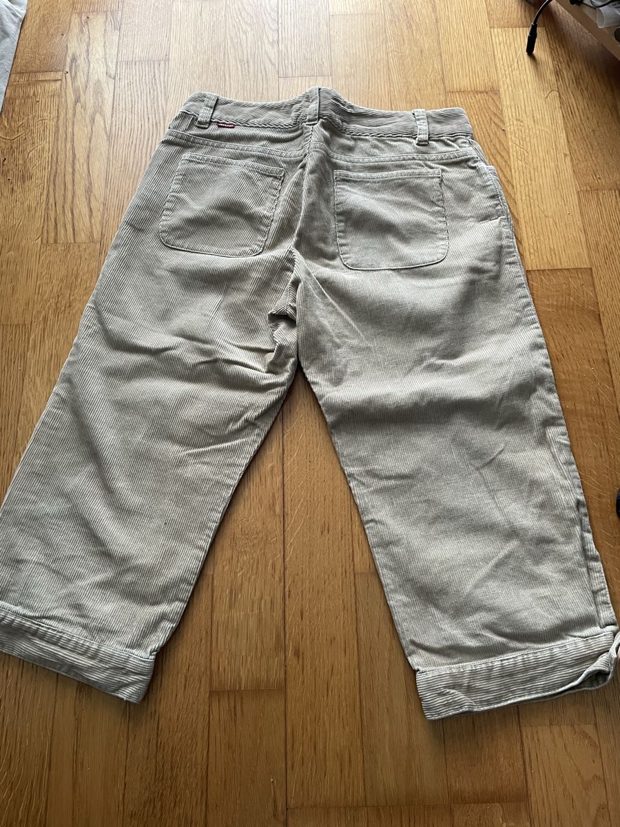 Pantalons: Cordhose Gr. 162 – D'occasion à Zürich par silab69 1