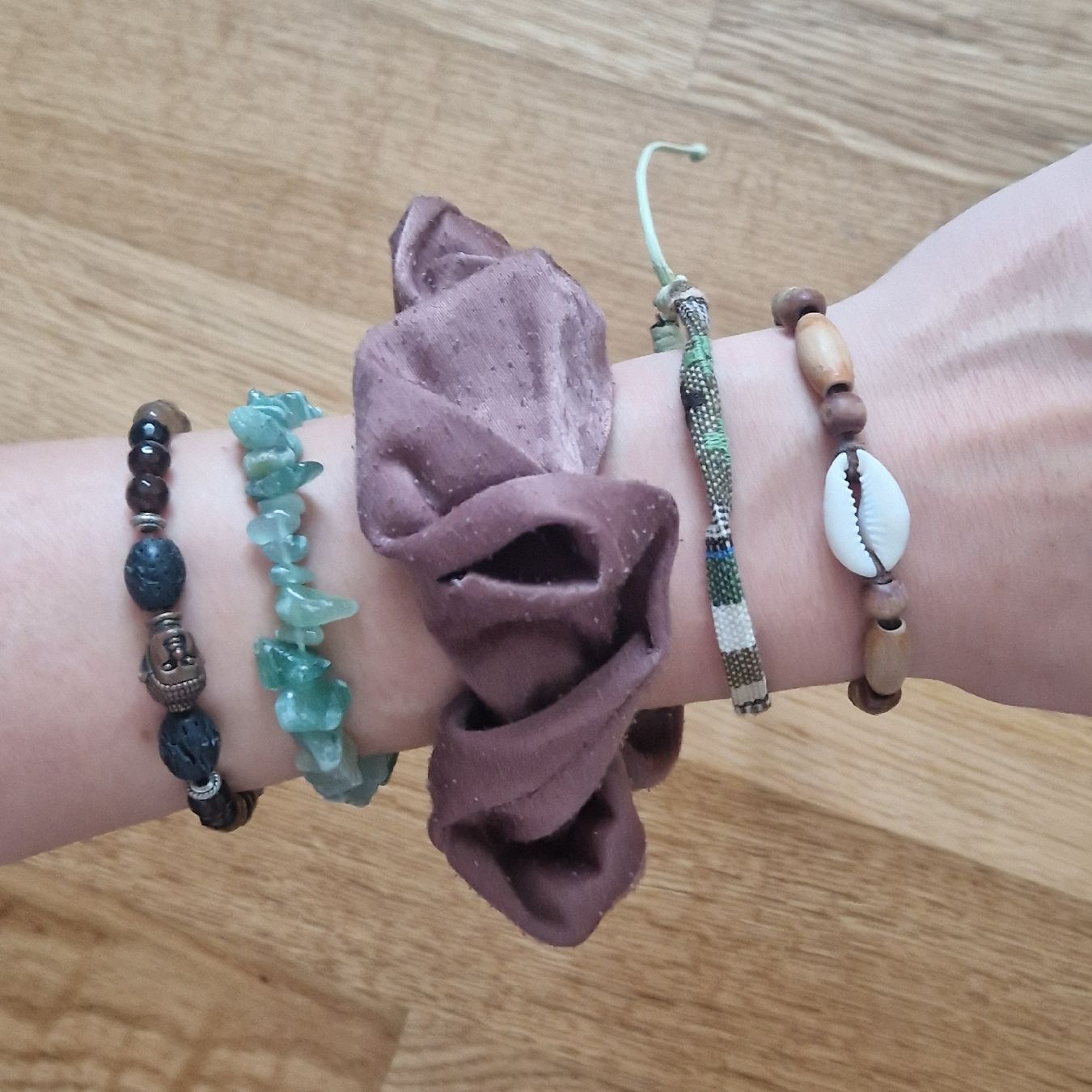 Bracciali & Braccialetti: Armbänder Armkettchen diverses Scrunchie Kristall – Usato da Frenkendorf venduto da gca_d2qp 4