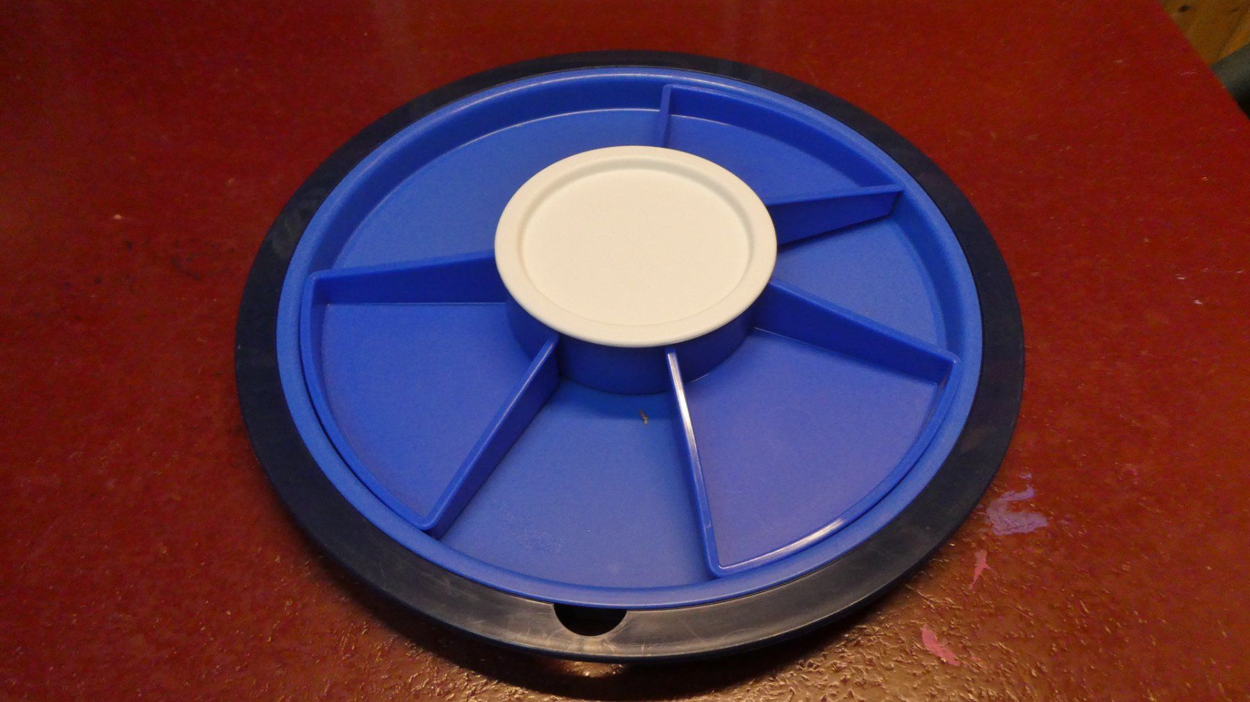 Tupperware Piatti di portata: Tupperware Plat apéritif – Usato da Vauderens venduto da lau260962