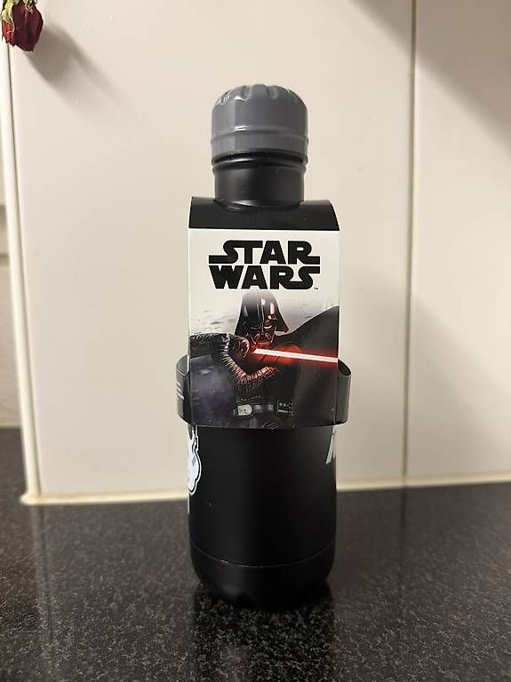 Gourdes & Thermos: Star Wars Trinkflasche Stormtrooper – D'occasion à Biel/Bienne par RarePokemon67 2