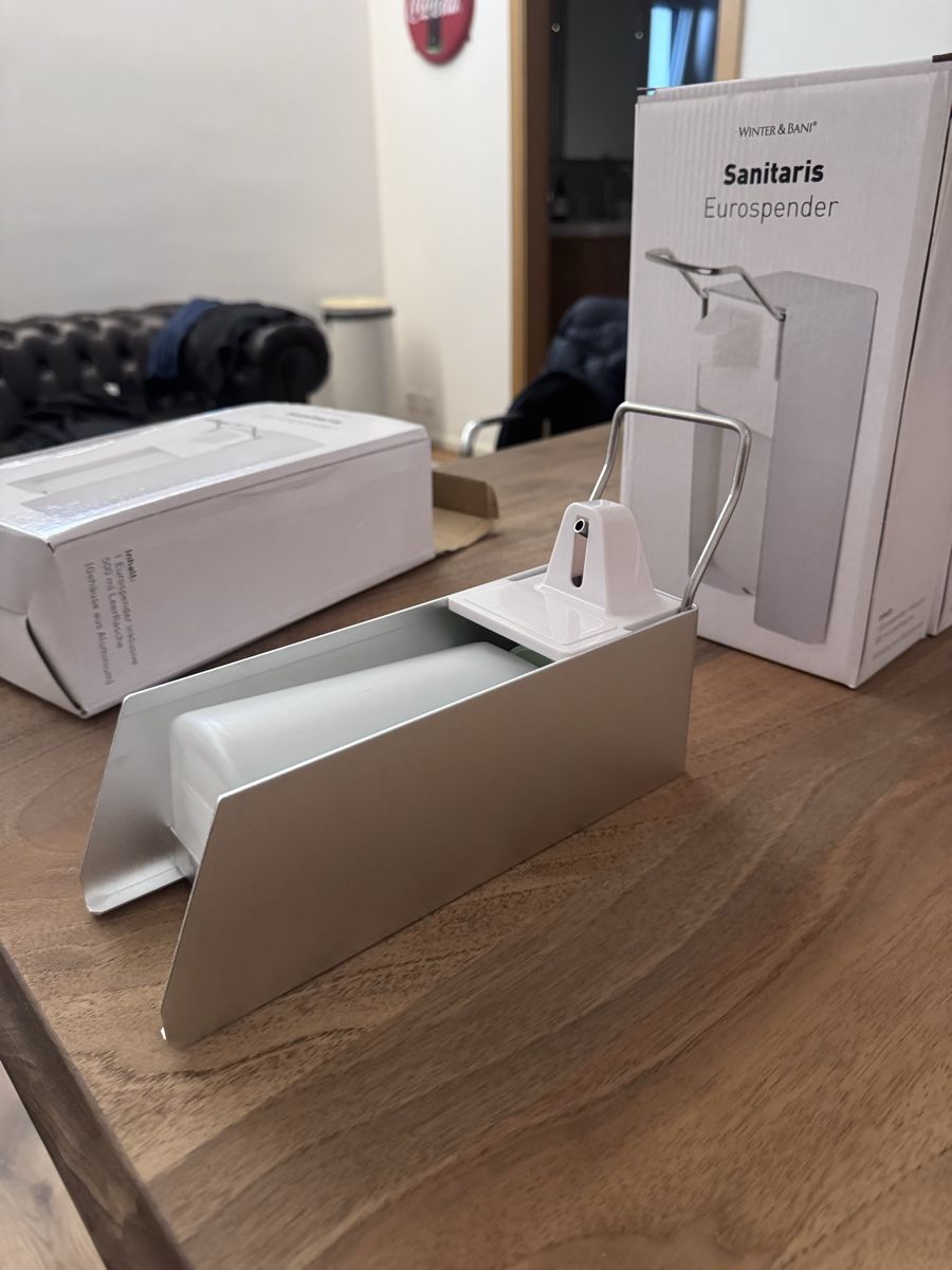 Nettoyage & Hygiène: Sterillium inkl. Spender – Neuf avec emballage d'origine à Chur par Lukas_Flohmarkt 6
