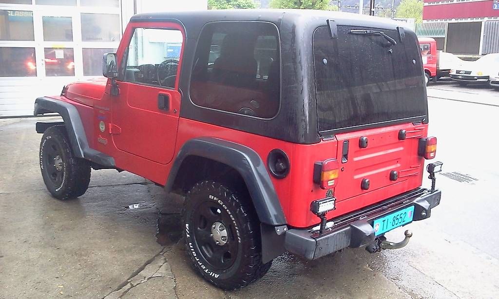 Autos: Jeep Wrangler 4.0 – D'occasion à Taverne par ClassicCarCornerSA 3