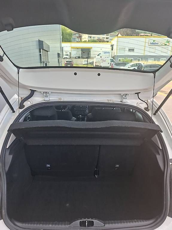 Citroën Automobili: Citroën C3 blanche - Très bon état – Usato da Baulmes venduto da akeo90 4