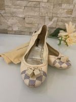 Louis Vuitton Ballarina - 590