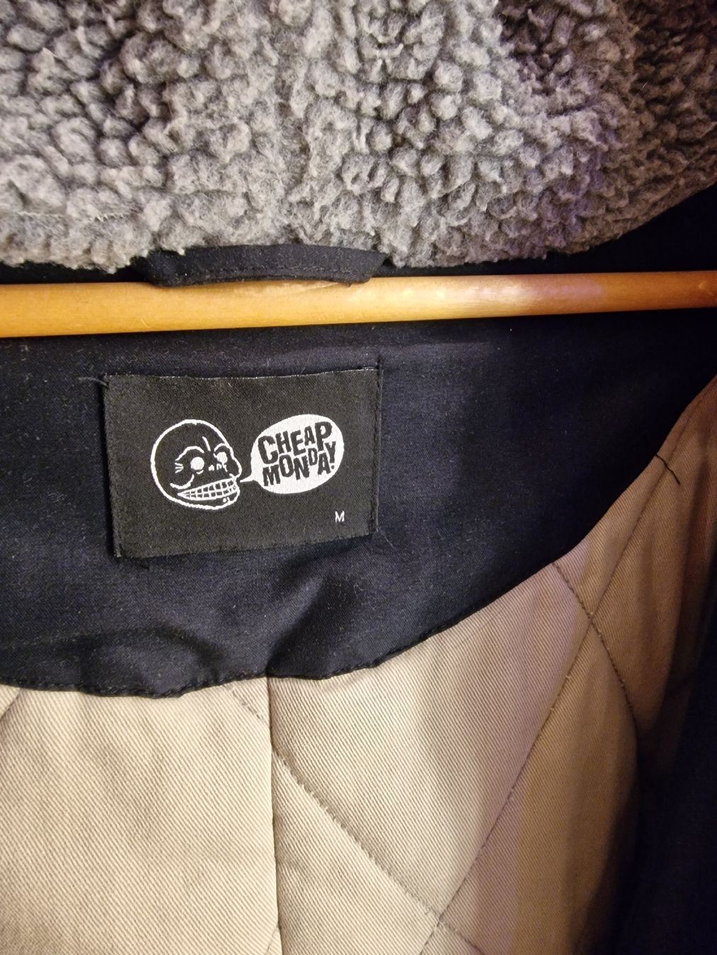 Giacche: Jacke Cheap Monkey - Reissverschluss defekt – Difettoso da Bürglen UR venduto da luiroedes 3