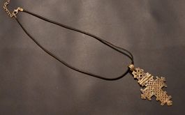 Collier ethnique