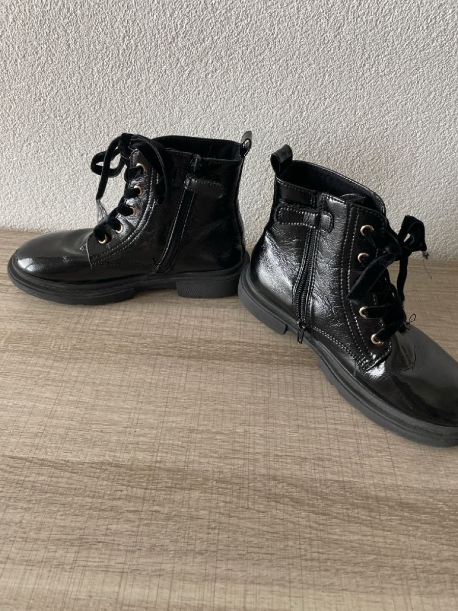 H&M Scarpe per ragazze: Bottines fille 34 noir – Usato da Sornard (Nendaz) venduto da Dodo8117 2