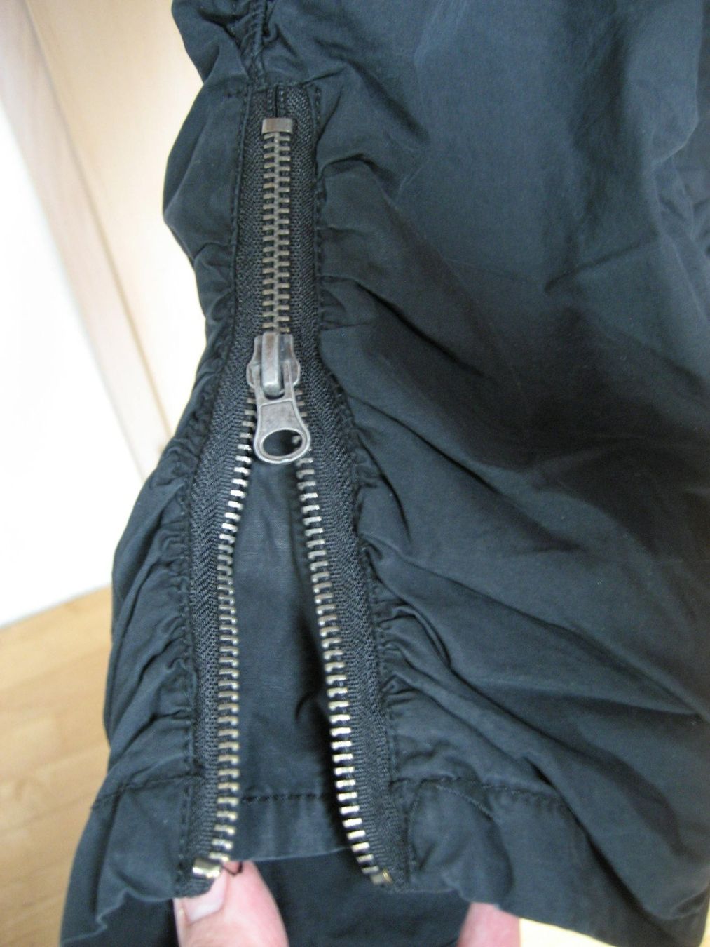 Pantaloni: Pantalon 7/8 taille L, neuf – Nuovo e nell'imballaggio originale da Delémont venduto da marryb 1