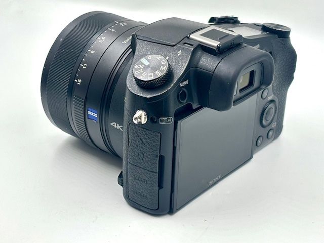 Sony Kamera: Sony DMC-RX10M2 / RX10 II / Mark 2 – Gebraucht aus Seewis Dorf von Plebejus 3