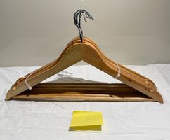 Kleiderbügel aus Holz Set mit 7 Stück