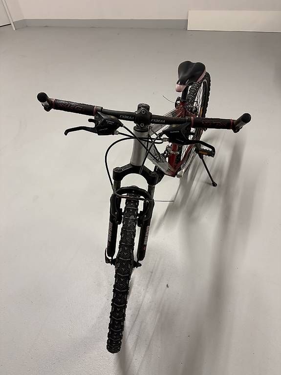 Vélos: Velo 26 Zoll – D'occasion à Ziefen par Yves0 1