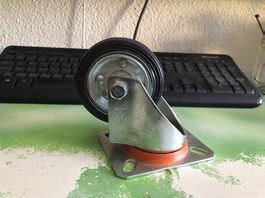 4 Massive Schwer-Lastrollen von GERMANY 11 CM Hoch