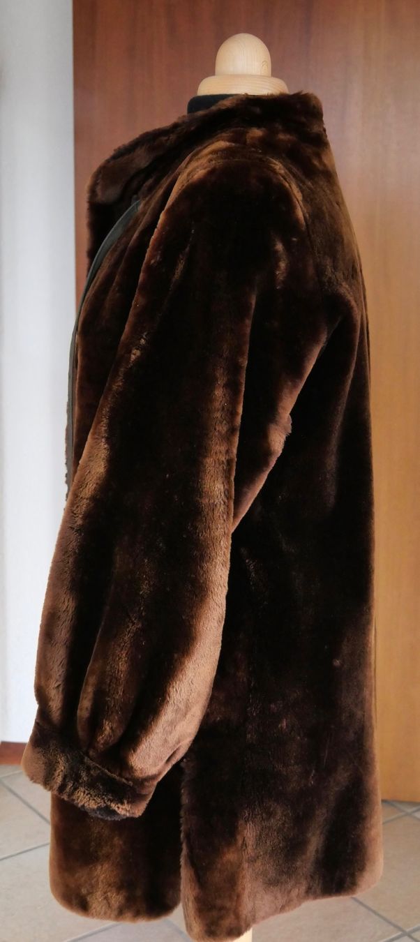 Giacche: Veste en agneau doré – Usato da Yverdon-les-Bains venduto da PeneloPe021 2