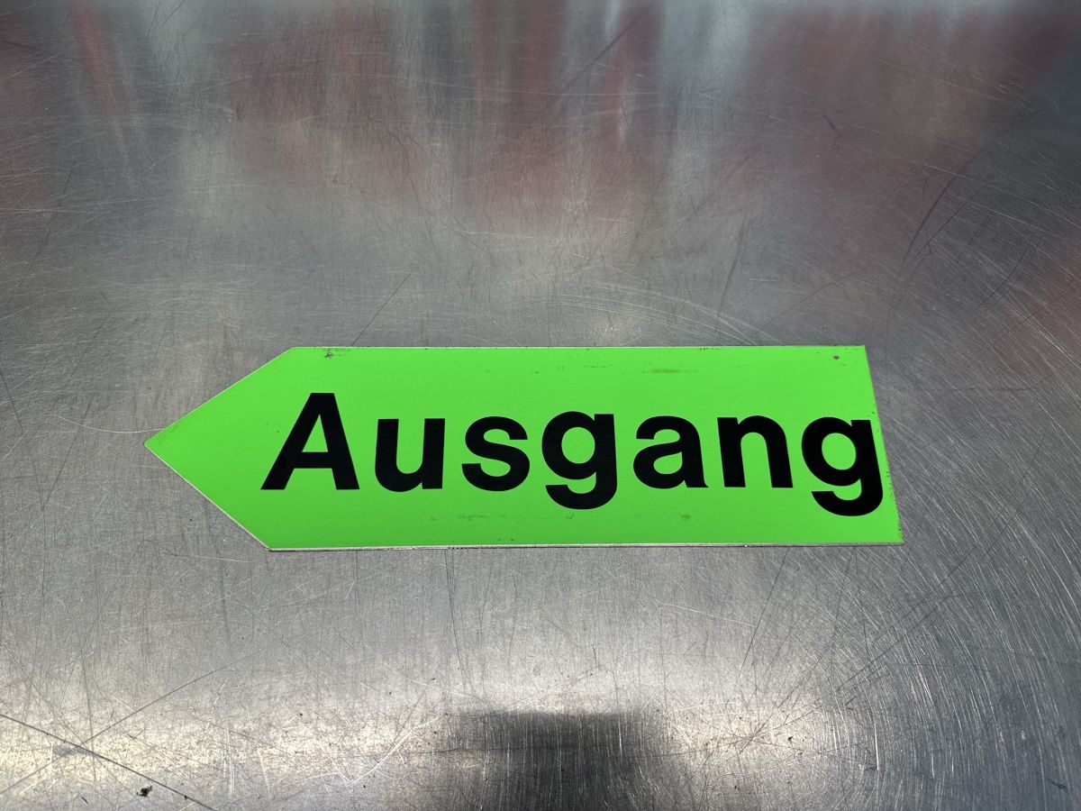 Schilder: Neon grünes Ausgangsschild – Gebraucht aus Schwende von weesli 1