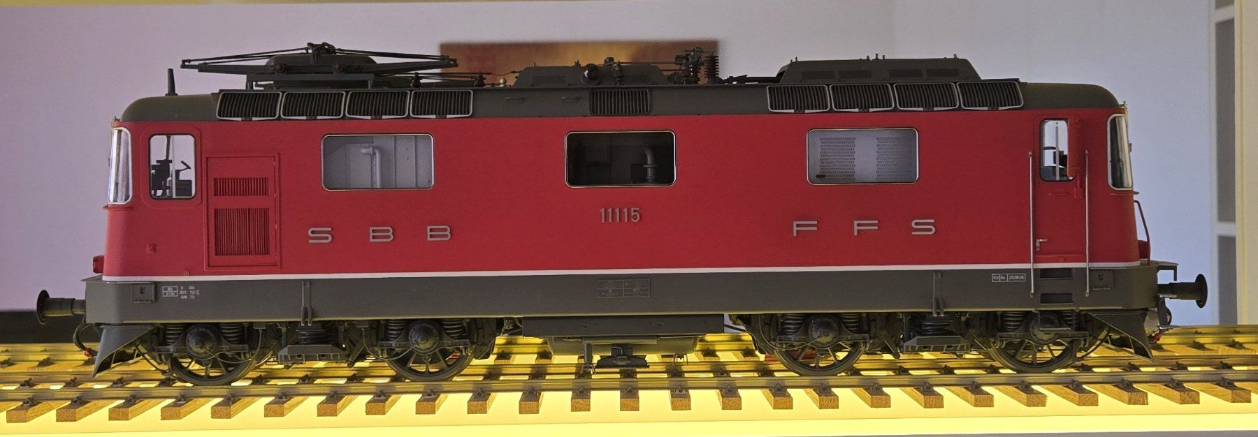 Lematec Modelleisenbahnen: Lematec SBB Re 4/4 11115 mit ESU – Gebraucht aus Unterengstringen von Priscus