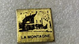 Ansteckpin 169: La Montagne