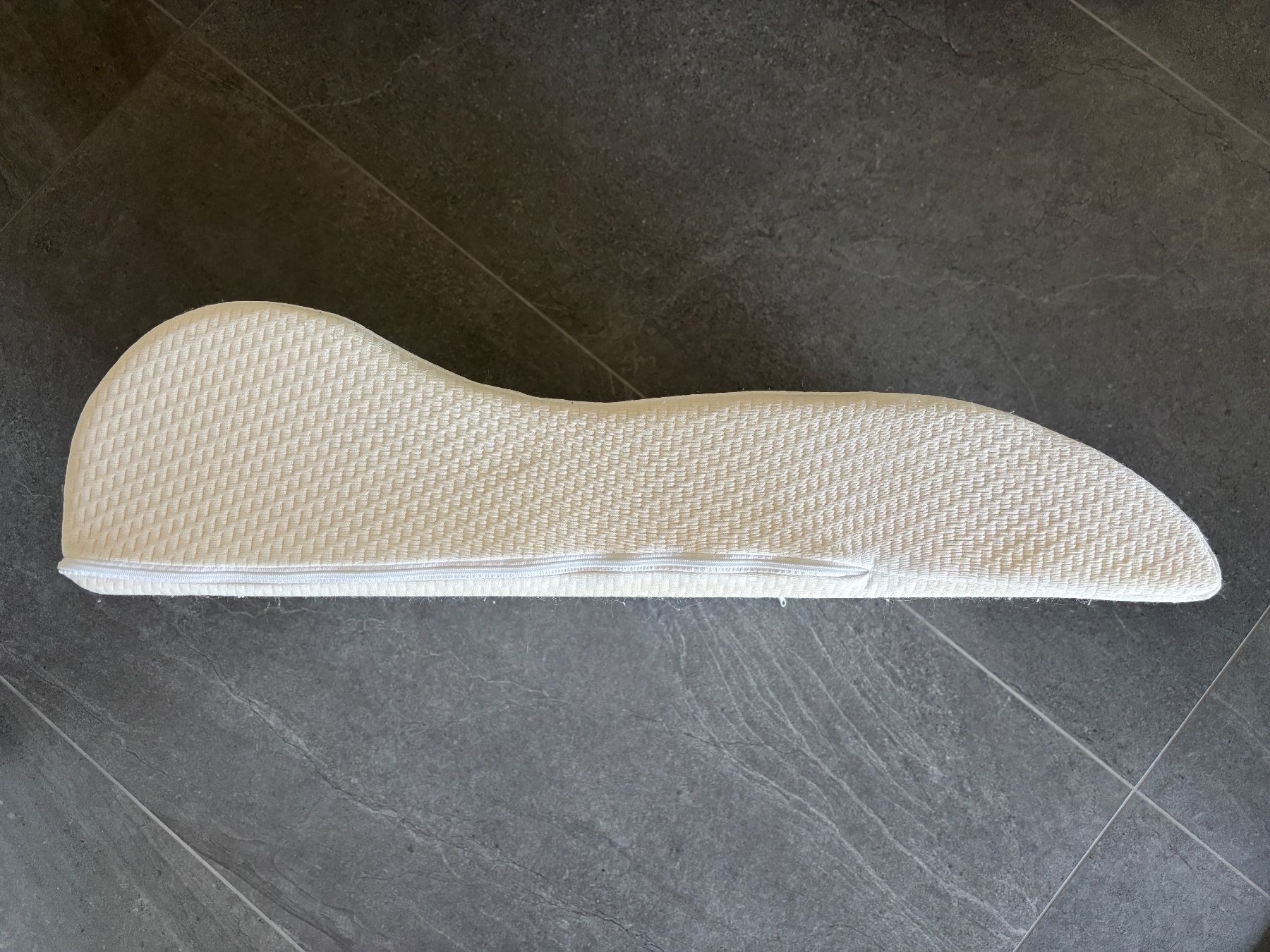 Cuscini: Coussin de soutien pour les jambes – Usato da Orsonnens venduto da Flo_Orsonnens 2