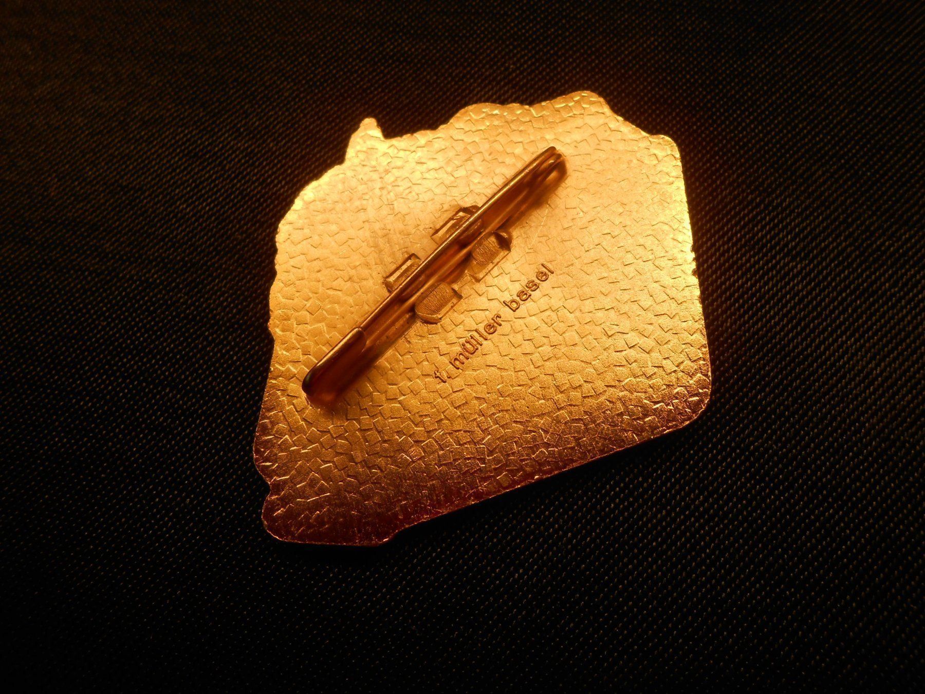 Medaglie: Basler Fasnacht "Blaggedde" 1981 - Gold – Usato da Hallwil venduto da pkaiser44 2
