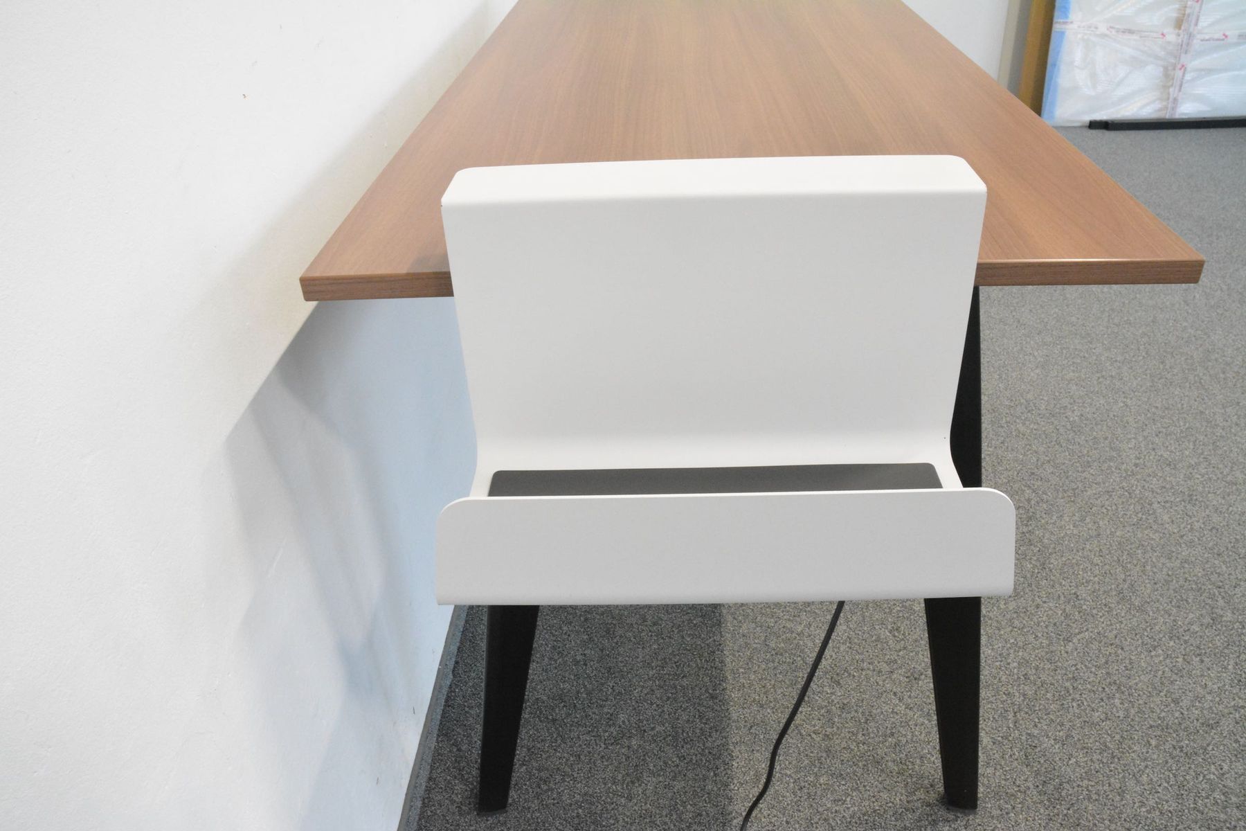 Scaffali: Steelcase bag stand Tisch Ablage-Halterung – Usato da Schönenwerd venduto da mcofficeshop 2